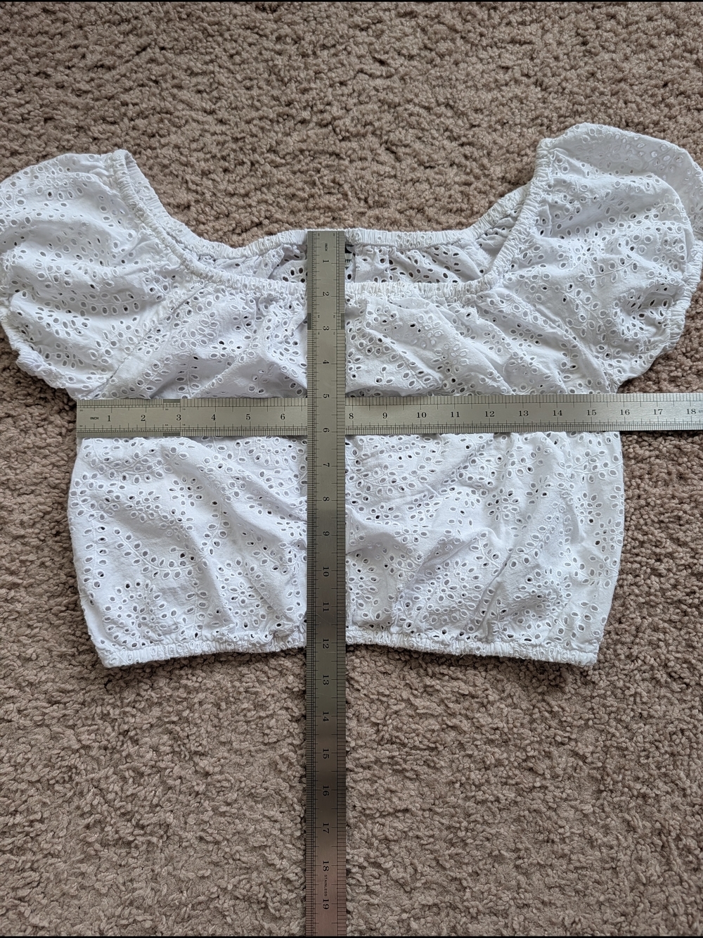 American Eagle Womens White Off Shoulder Eyelet Crop Top Size Small - Picture 8 of 9